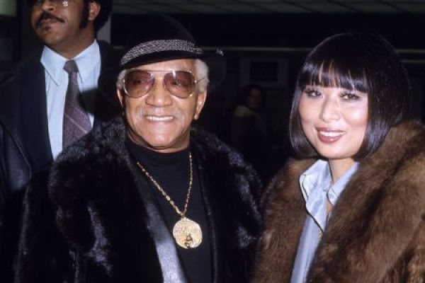 ka Ho Cho:Redd Foxx's wife